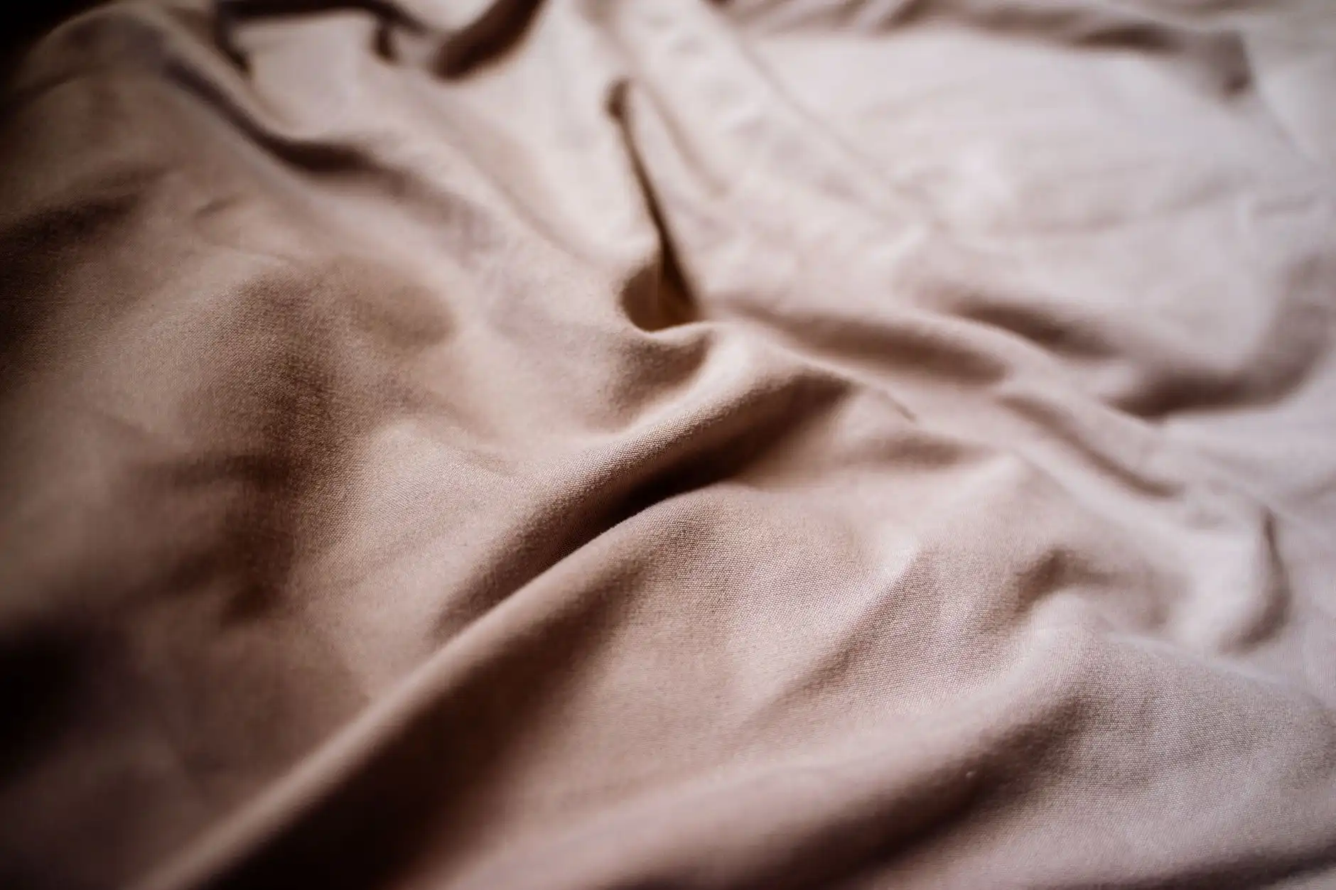 从保鲜膜到清洁剂：上海商超日用百货耗材采购品类升级趋势观察